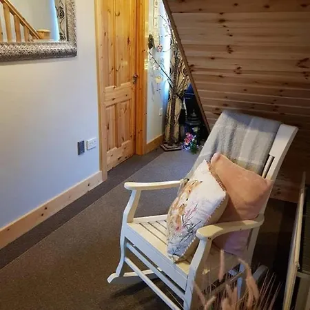Entire House To Rent Omeath * O Meith
